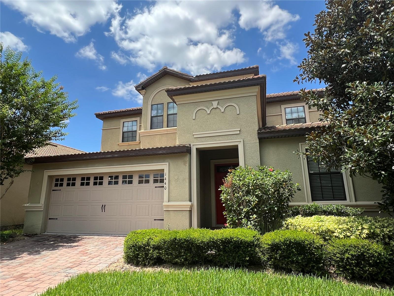 7 bed single family residence in DAVENPORT